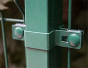 จับ 50mm หลุมสีเขียว Pvc เคลือบลวดตาข่ายรั้วถือง่าย ๆ